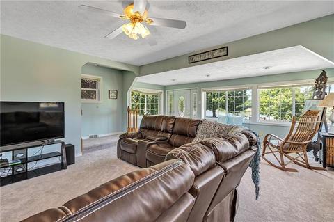 598 Atlantic Ave, Monaca, PA 15061 photo 7