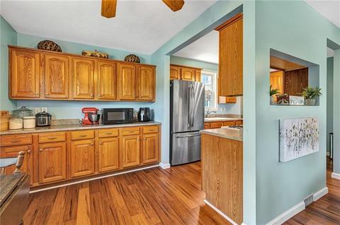 598 Atlantic Ave, Monaca, PA 15061 photo 9