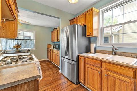 598 Atlantic Ave, Monaca, PA 15061 photo 8
