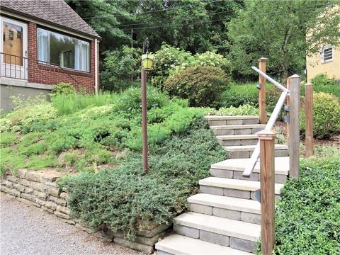 116 5th St, West View, PA 15229 photo 5