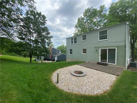 7 Hones Rd, Export, PA 15632 photo 3