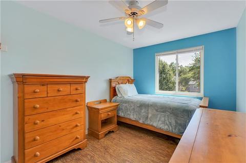 111 Warwick Dr, Monaca, PA 15061 photo 9