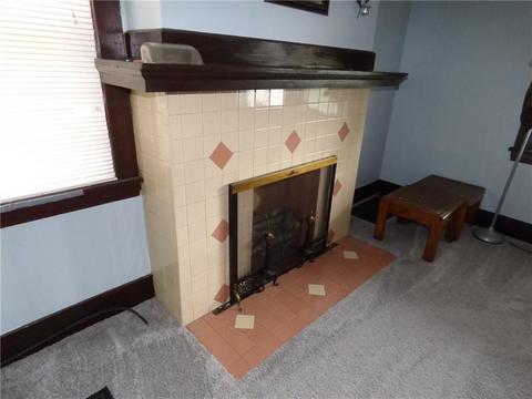 52 Bascom Ave, Pittsburgh, PA 15214 photo 4