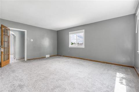 1545 Marshall Rd, Monaca, PA 15061 photo 10