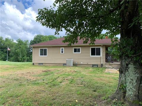 32 Pullam Dr, West Middlesex, PA 16159 photo 11