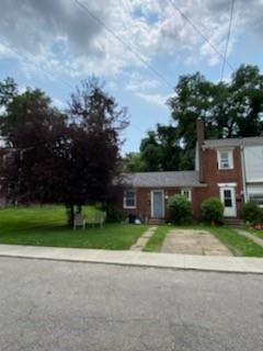 201 Juniper Dr, Coraopolis, PA 15108 photo 5