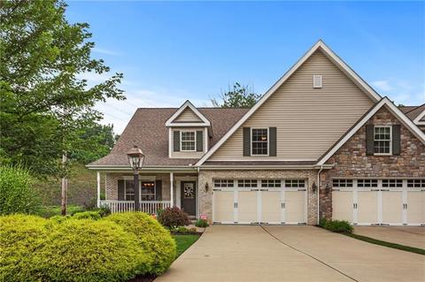 1602 Torrey Pine Dr, Mars, PA 16046 photo 1