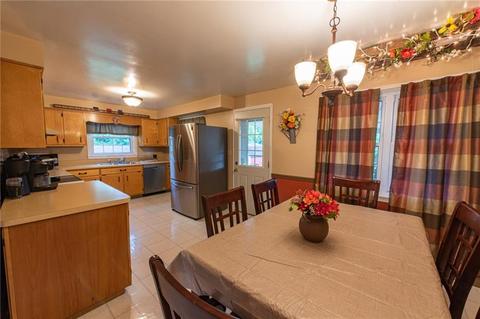 224 High St, Irwin, PA 15642 photo 6