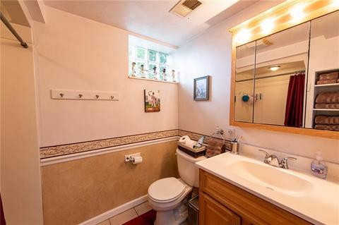 224 High St, Irwin, PA 15642 photo 19