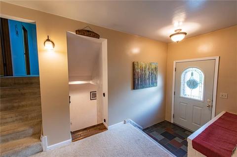 224 High St, Irwin, PA 15642 photo 3