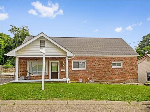 2209 Front St, Monaca, PA 15061 photo 2