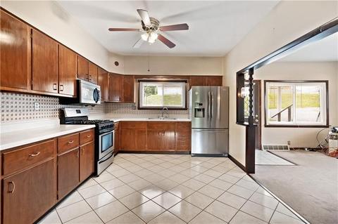 2209 Front St, Monaca, PA 15061 photo 5