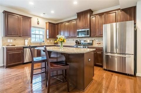 2903 Pointe View Dr, Mars, PA 16046 photo 2