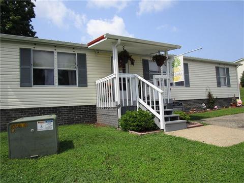 226 Alexander Pl, Export, PA 15632 photo 2