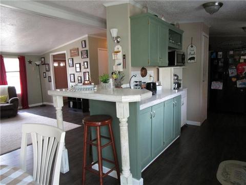 226 Alexander Pl, Export, PA 15632 photo 7