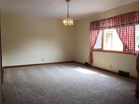 1055 Sandy Hill Rd, Irwin, PA 15642 photo 9
