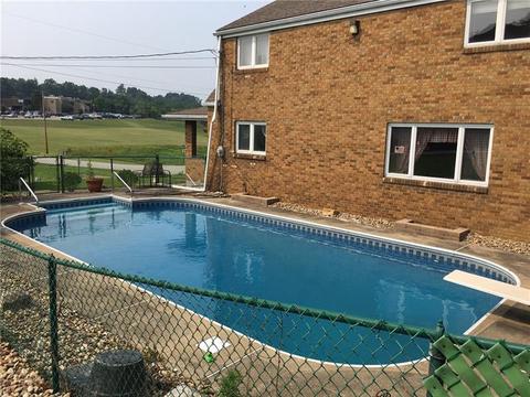 1055 Sandy Hill Rd, Irwin, PA 15642 photo 3