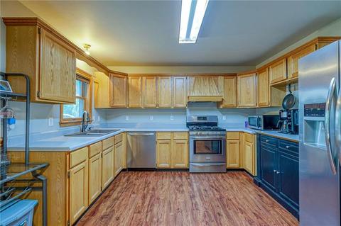 1305 Eckert Rd, Monaca, PA 15061 photo 6