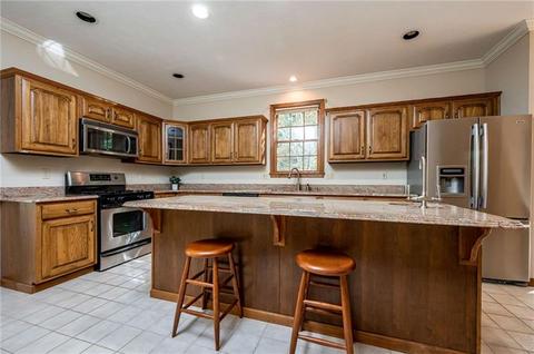 3105 Oak View Dr, Export, PA 15632 photo 5