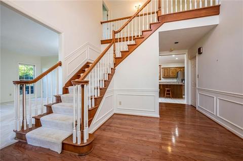 3105 Oak View Dr, Export, PA 15632 photo 3