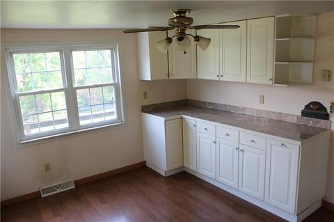 33 Allison Rd, Smith, PA 15019 photo 13