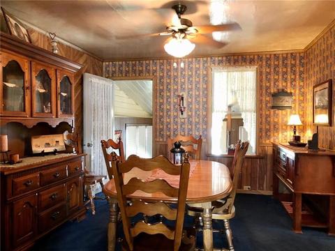520 Walnut St, Vandergrift, PA 15690 photo 6