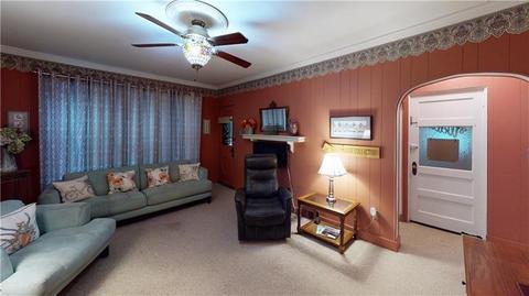 404 Beaver St, Mars, PA 16046 photo 3
