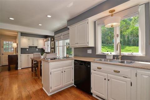 175 Boxfield Rd, Pittsburgh, PA 15241 photo 8
