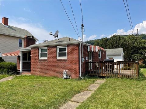 183 Main, New Eagle, PA 15067 photo 4