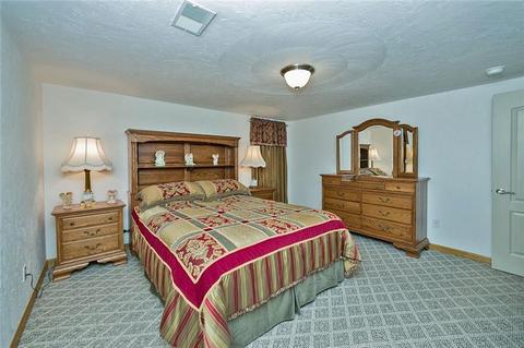 232 Mcdermott Rd, Level Green, PA 15085 photo 22