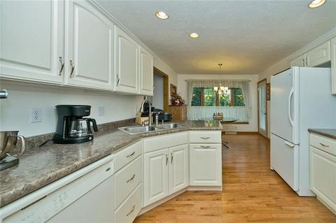 232 Mcdermott Rd, Level Green, PA 15085 photo 10