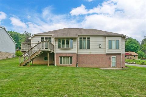 232 Mcdermott Rd, Level Green, PA 15085 photo 4