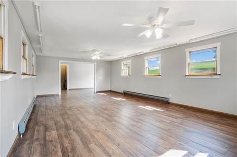 325 Scott Rd, Eighty Four, PA 15330 photo 6