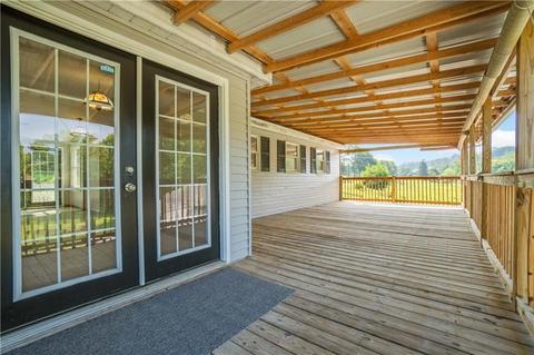 325 Scott Rd, Eighty Four, PA 15330 photo 8