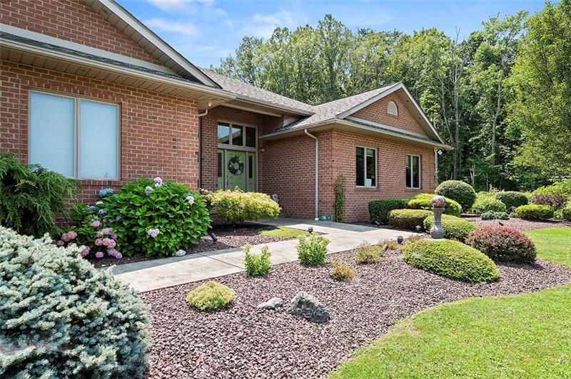 1860 Eastbrook Rd, New Castle, PA 16101 25 Photos MLS 1515083 Movoto