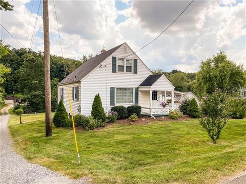 114 Wilhelm Dr, Monaca, PA 15061 photo 2