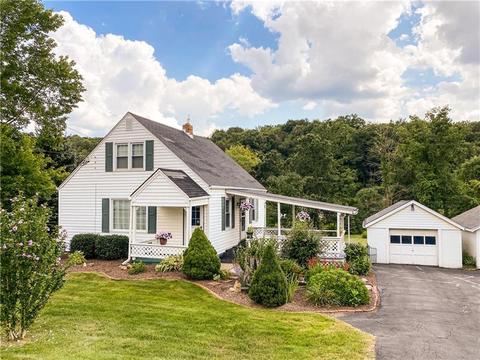 114 Wilhelm Dr, Monaca, PA 15061 photo 1