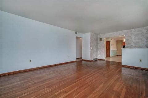 415 Temple Rd, Monaca, PA 15061 photo 5