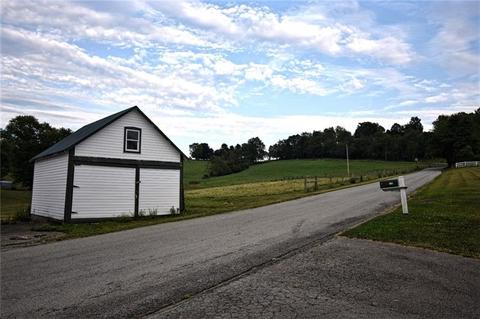 116 Donley Rd, Eighty Four, PA 15330 photo 9