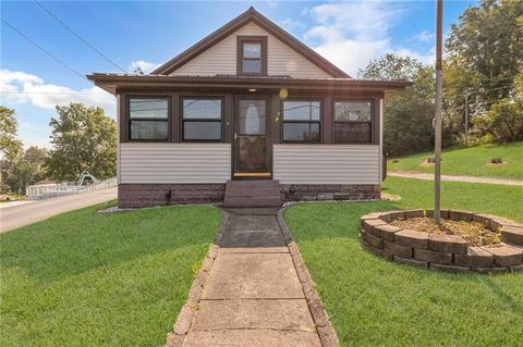 972 Monaca Rd, Monaca, PA 15061 photo 2