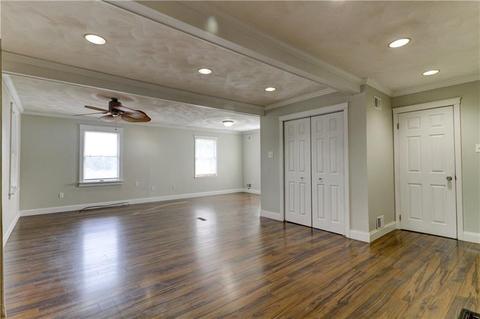1616 8th Ave, Irwin, PA 15642 photo 9