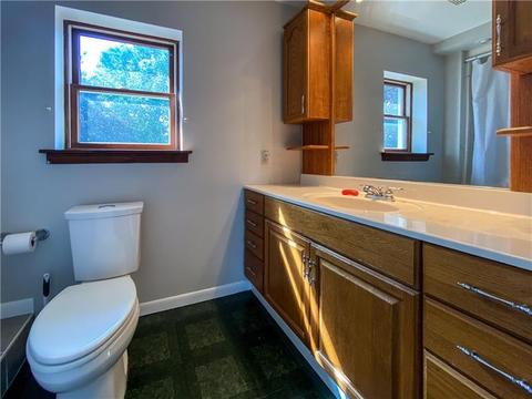 1301 Riverview Ave, Conway, PA 15027 photo 16