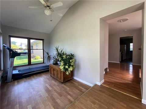 1301 Riverview Ave, Conway, PA 15027 photo 4