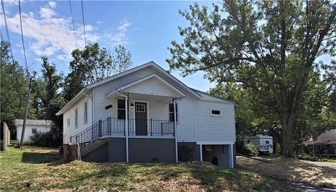 1941 Gay Ave Greensburg Pa 15601 20 Photos Mls 1516986 Movoto