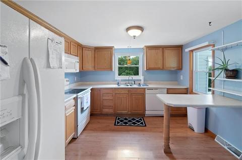 2026 Paintertown Rd, Irwin, PA 15642 photo 6