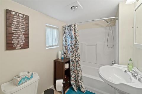 2026 Paintertown Rd, Irwin, PA 15642 photo 9