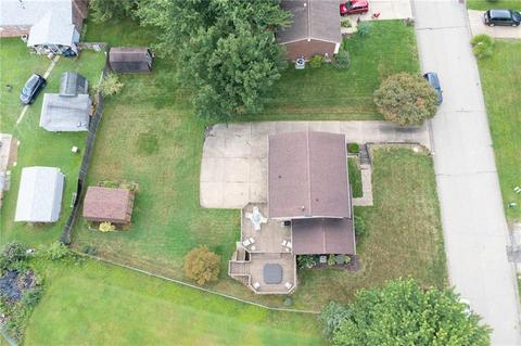 12 Dover Rd, Irwin, PA 15642 photo 4