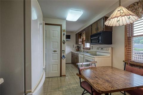 12 Dover Rd, Irwin, PA 15642 photo 22