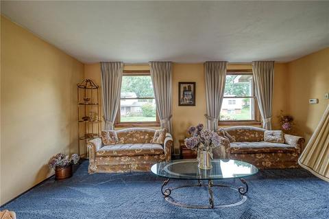 12 Dover Rd, Irwin, PA 15642 photo 7