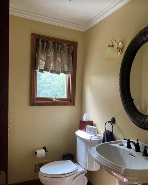 286 Jefferson St, Export, PA 15632 photo 8
